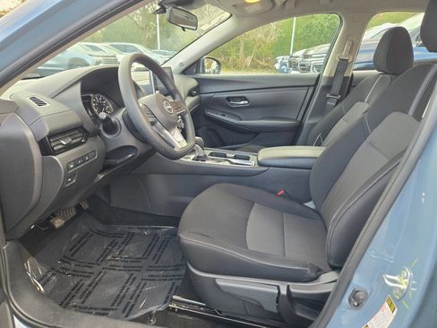 Used 2024 Nissan Sentra SV image 19