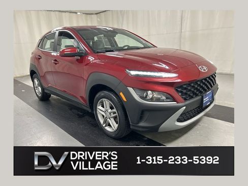 Used 2023 Hyundai Kona SE w/ Cargo Package image 1