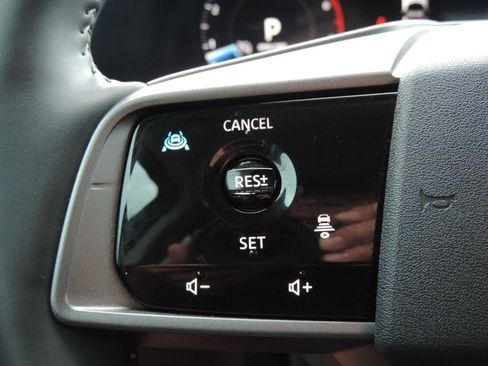 Used 2025 Nissan Murano SV image 24