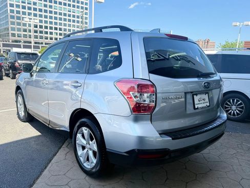 Used 2016 Subaru Forester 2.5i Premium AWD/4WD image 5