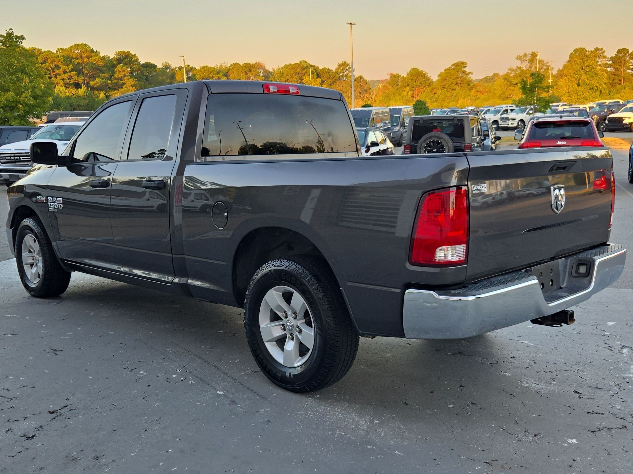 Used 2019 RAM 1500 Tradesman w/ Chrome Plus Package RWD image 5