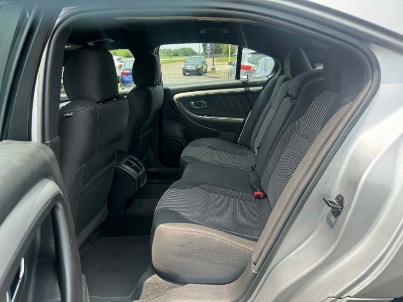Used 2016 Ford Taurus SEL FWD image 12