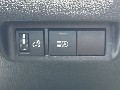 Used 2023 Toyota RAV4 LE FWD image 14
