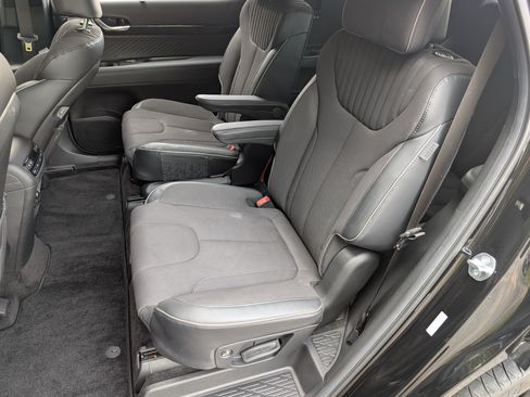 Used 2024 Hyundai Palisade Calligraphy AWD/4WD image 18