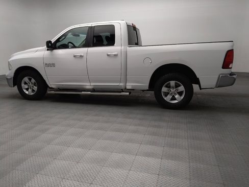 Used 2017 RAM 1500 Classic SLT image 3