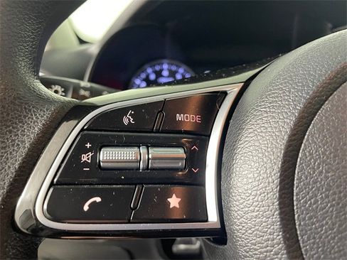 Certified 2023 Kia Forte LXS w/ LXS Technology Package image 11