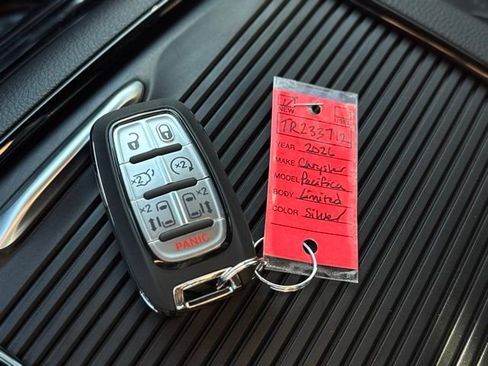 New 2026 Chrysler Pacifica Limited w/ S Appearance Package image 42