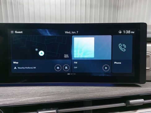 Used 2025 Hyundai Santa Fe Limited image 24