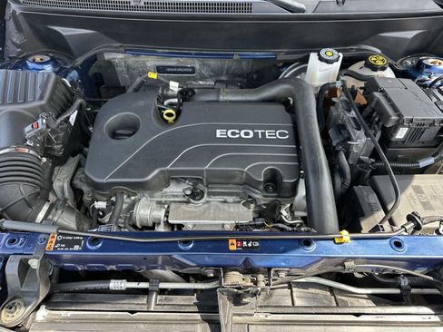 Used 2022 Chevrolet Equinox LT image 10