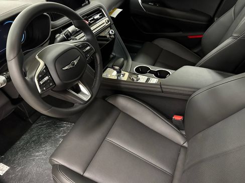 New 2026 Genesis G70 2.5T RWD image 10