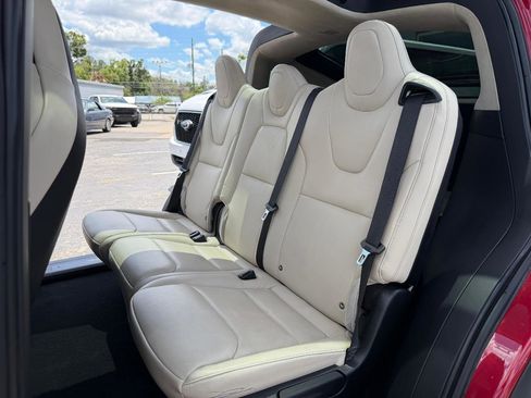 Used 2018 Tesla Model X 100D AWD/4WD image 13