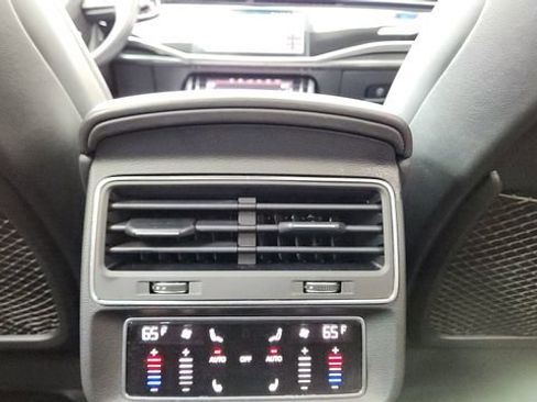 Used 2020 Audi Q8 Prestige w/ Prestige Package image 54