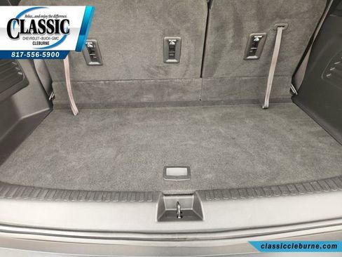 Used 2025 Buick Enclave Preferred FWD image 30
