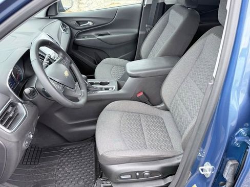 Used 2024 Chevrolet Equinox LT FWD image 16