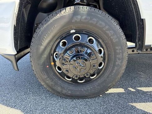 New 2026 RAM 3500 Laramie image 36