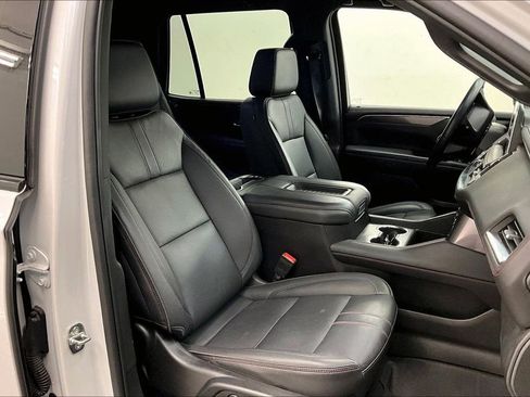 Used 2024 Chevrolet Tahoe RST w/ RST Performance Edition AWD/4WD image 6