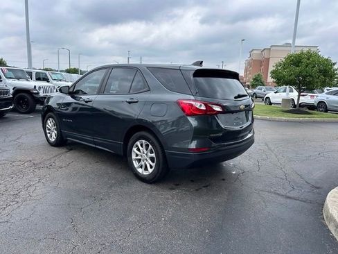 Used 2020 Chevrolet Equinox LS w/ LPO, Floor Liner Package FWD image 7