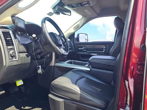 Used 2017 RAM 2500 Laramie w/ Sport Appearance Group AWD/4WD image 9