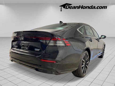New 2025 Honda Accord Touring image 5