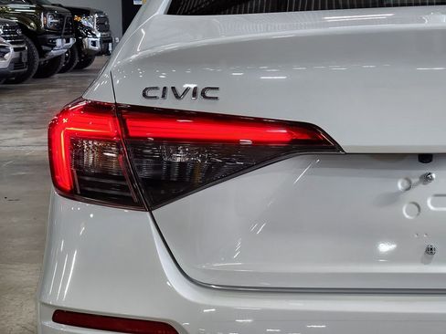 Used 2023 Honda Civic EX image 20