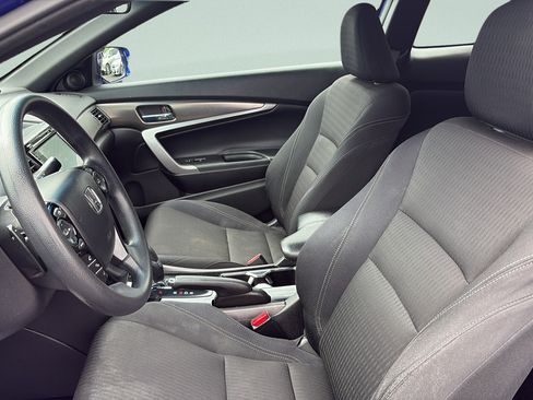 Used 2016 Honda Accord EX image 9