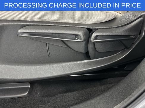 Used 2025 Honda HR-V LX image 4