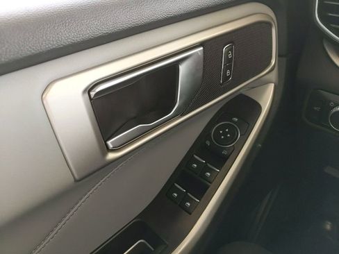 Used 2023 Ford Explorer XLT w/ Equipment Group 202A AWD/4WD image 29