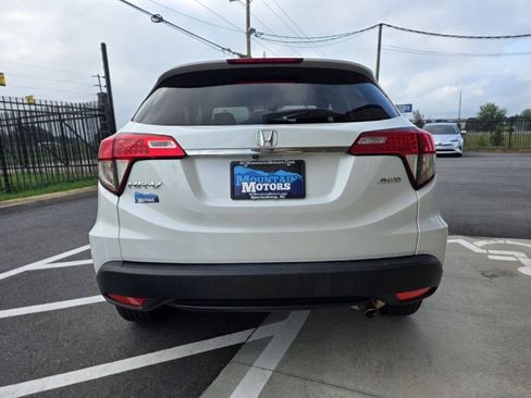 Used 2022 Honda HR-V EX image 4