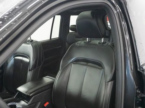 Used 2024 Jeep Grand Cherokee Limited 4xe AWD/4WD image 14