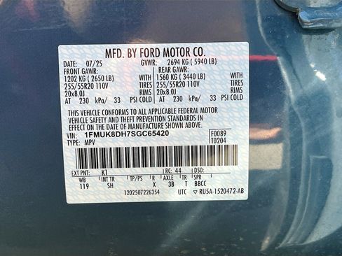 Used 2025 Ford Explorer Active w/ Active Comfort Package image 34