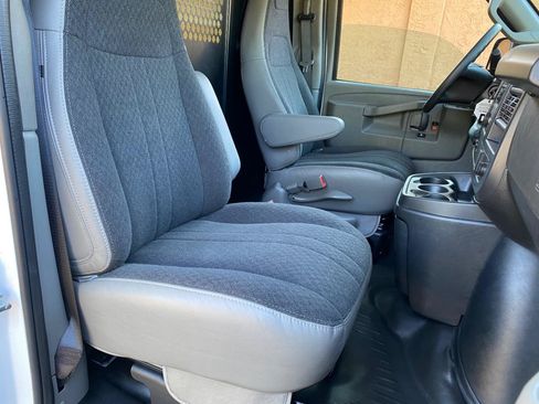 Used 2025 Chevrolet Express 2500 w/ Driver Convenience Package RWD image 35