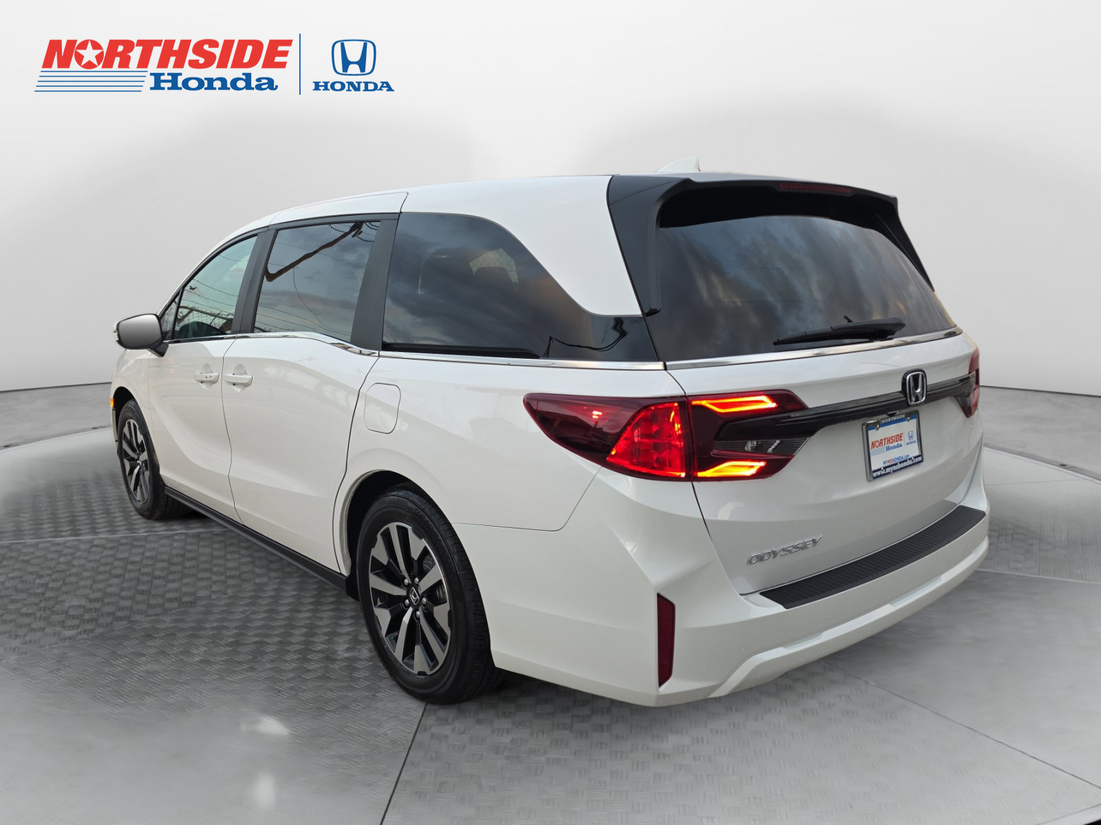 New 2026 Honda Odyssey EX-L image 5