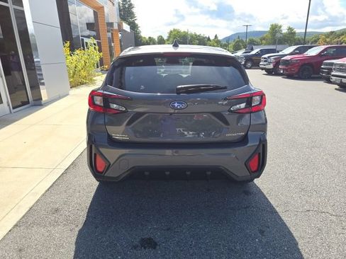 Used 2024 Subaru Crosstrek 2.0i AWD/4WD image 5