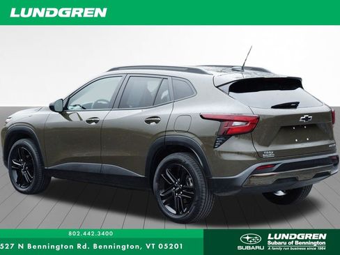 Used 2024 Chevrolet Trax ACTIV w/ Sunroof Package image 31