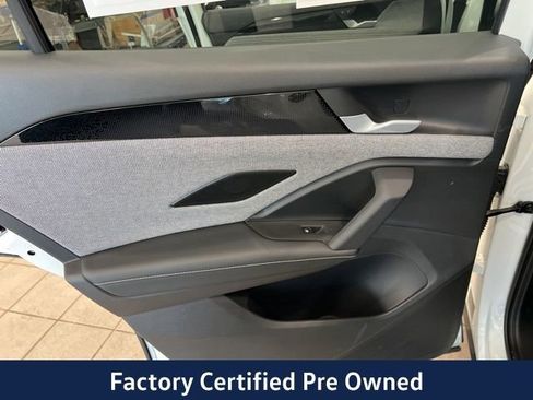 Used 2025 Volkswagen Tiguan S AWD/4WD image 16