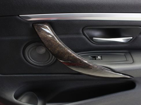 Used 2015 BMW 428i Coupe w/ M Sport image 38