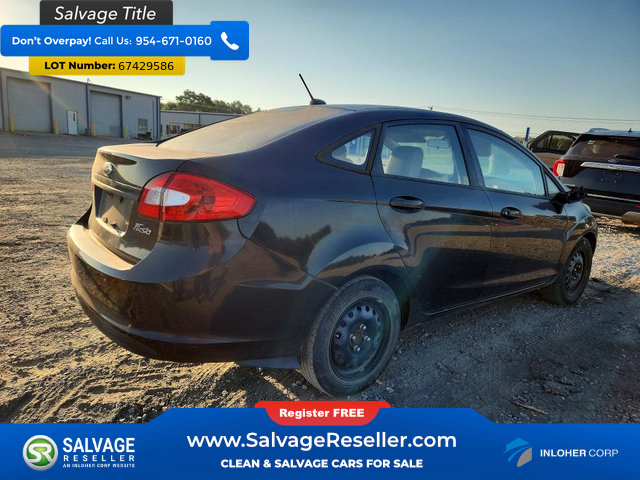 Used 2013 Ford Fiesta S FWD image 4
