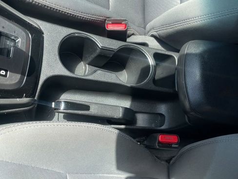Used 2013 Hyundai Elantra GLS FWD image 38