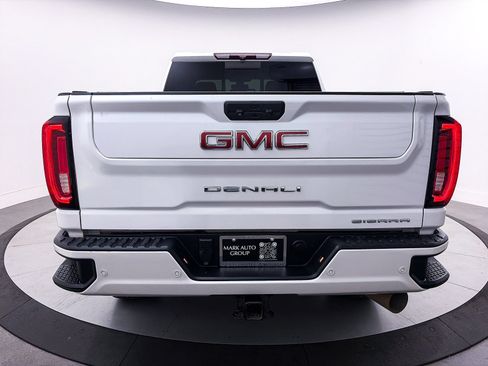 Used 2022 GMC Sierra 2500 Denali AWD/4WD image 17