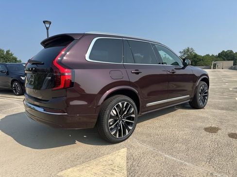 New 2026 Volvo XC90 T8 Ultra w/ Protection Package AWD/4WD image 8