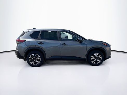 Used 2023 Nissan Rogue SV image 9