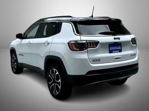 Used 2023 Jeep Compass Limited AWD/4WD image 7