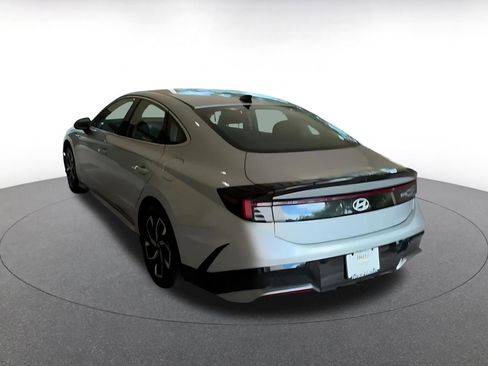 Used 2025 Hyundai Sonata SEL image 11