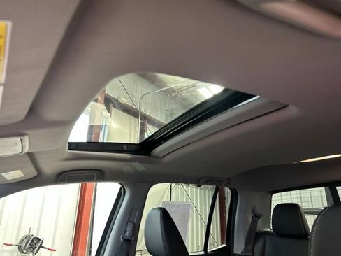 Certified 2023 Honda Ridgeline RTL image 32