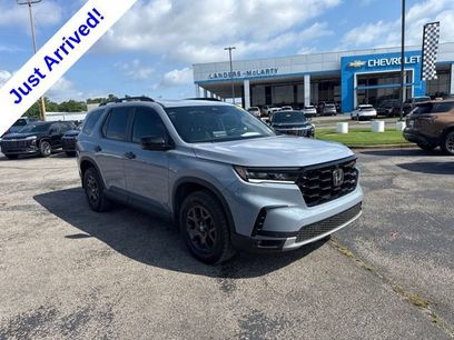 Used 2025 Honda Pilot TrailSport