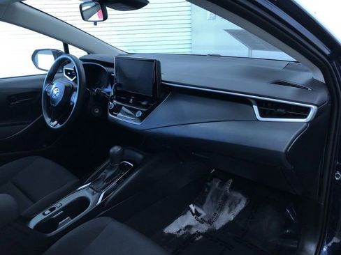 Certified 2025 Toyota Corolla LE image 23