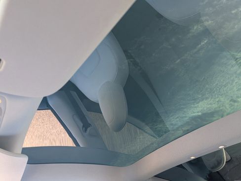 Used 2022 Tesla Model 3 Long Range image 30