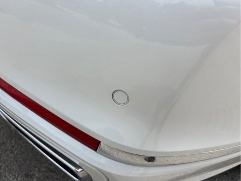 Used 2021 BMW 740i image 17