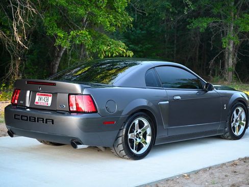 Used 2003 Ford Mustang Cobra RWD image 12