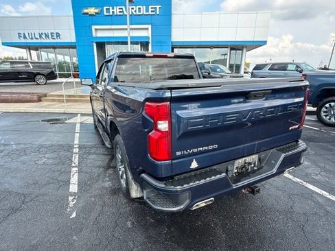 Used 2023 Chevrolet Silverado 1500 RST AWD/4WD image 9